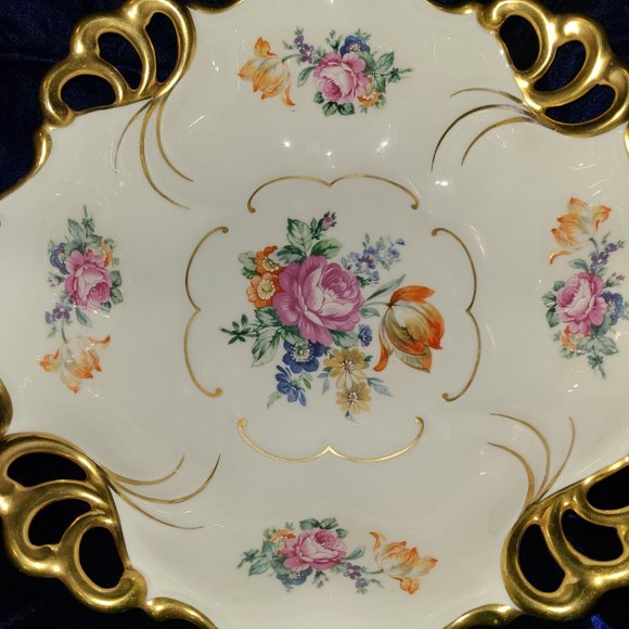 J L Menau Footed Porcelain Center  Bowl - Vintage - Picture 3 of 12